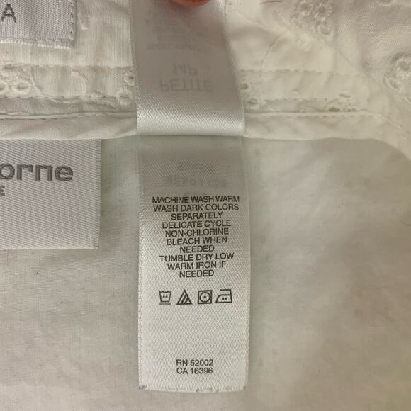 💰Liz Claibourne Petite Audra 100% Cotton White Eyelet Ankle Pants - Size 14 P - Picture 8 of 10